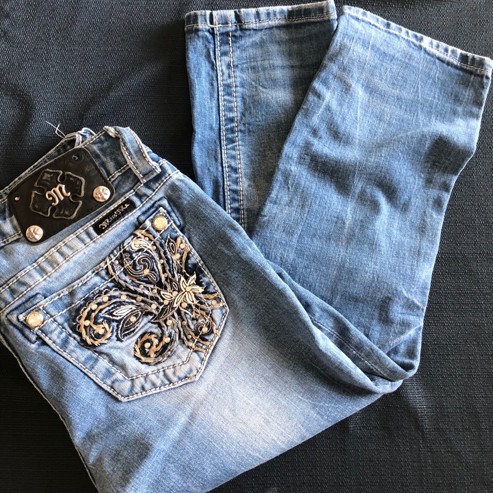 Miss Me crop jeans